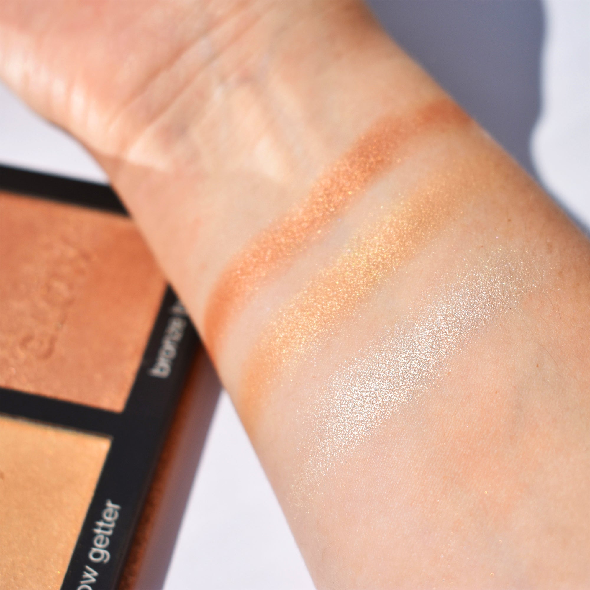 Glow By So...? Illuminating Highlighting Palette
